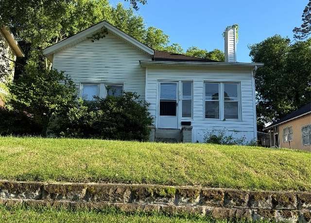 Property at 2218 Yancey Ave, Montgomery, AL 36107, 3 beds, 1 bath