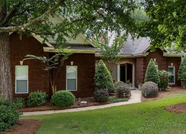 Property at 378 Winding Wood Dr, Wetumpka, AL 36093, 4 beds, 3 baths