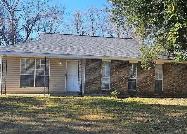 Property at 4622 Conti Ln, Montgomery, AL 36116, 3 beds, 1.5 baths