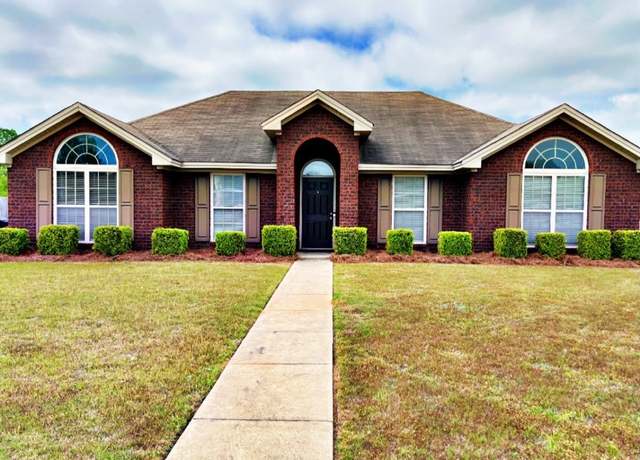 Property at 1621 Buena Vista Blvd, Prattville, AL 36067, 4 beds, 2 baths