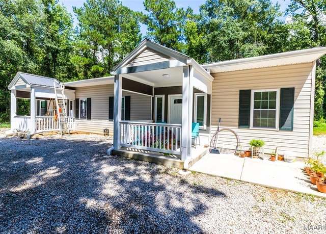 Property at 109 Jackson Rd, Shorter, AL 36075, 2 beds, 3 baths