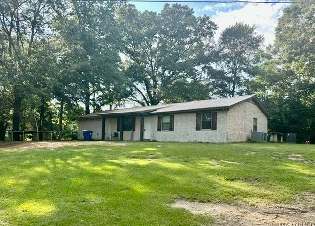 Property at 174 Weldon Rd, Tallassee, AL 36078, 4 beds, 2 baths