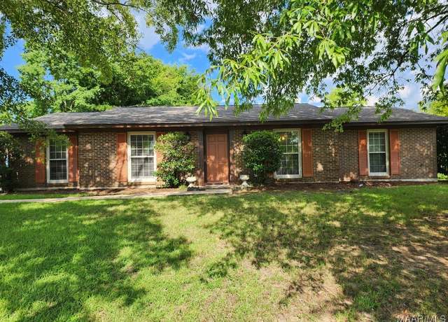 Property at 1829 Alderpoint Dr, Montgomery, AL 36106, 4 beds, 2 baths
