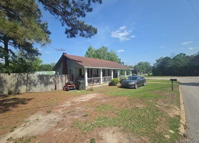 Property at 119 Cole St, Opp, AL 36467, 3 beds, 1 bath