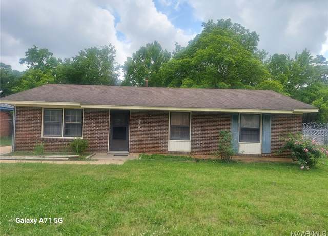 Property at 4709 S Court St, Montgomery, AL 36105, 3 beds, 1.5 baths