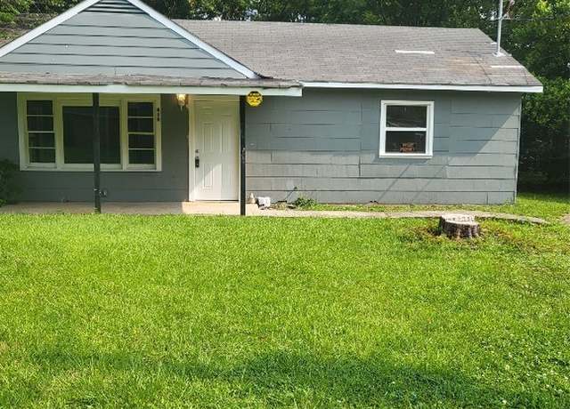 Property at 439 Gardendale Dr, Montgomery, AL 36110, 3 beds, 1 bath