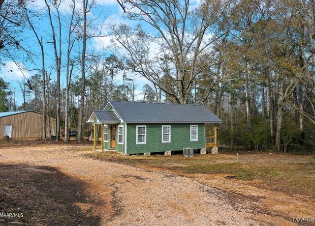 Property at 195 Moore St, Thomasville, AL 36784, 2 beds, 1 bath