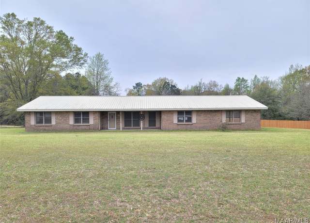 Property at 2225 Dexter Rd, Wetumpka, AL 36092, 3 beds, 2 baths