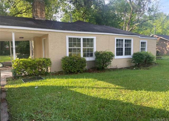 Property at 3867 Southmont Dr, Montgomery, AL 36105, 3 beds, 1 bath
