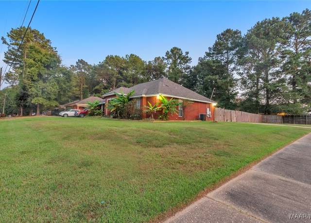 Property at 6500 Sweet Gum Dr, Montgomery, AL 36117, 3 beds, 2 baths