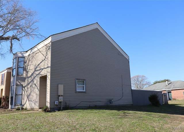 Property at 3500 Castle Ridge Rd, Montgomery, AL 36116, 3 beds, 2 baths