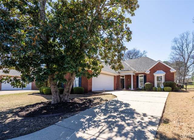 Property at 8932 Green Chase Dr, Montgomery, AL 36117, 3 beds, 2 baths