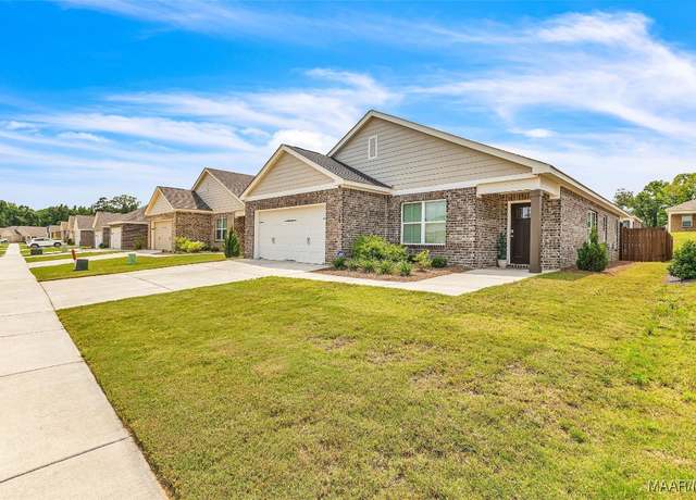 Property at 379 Angela St, Prattville, AL 36066, 3 beds, 2 baths