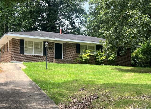 Property at 620 Milan Ct, Montgomery, AL 36109, 3 beds, 1 bath
