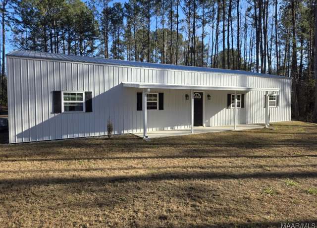 Property at 32 Estes Rd, Eclectic, AL 36024, 3 beds, 2 baths