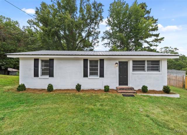 Property at 5194 Friendship Rd, Tallassee, AL 36078, 3 beds, 1 bath