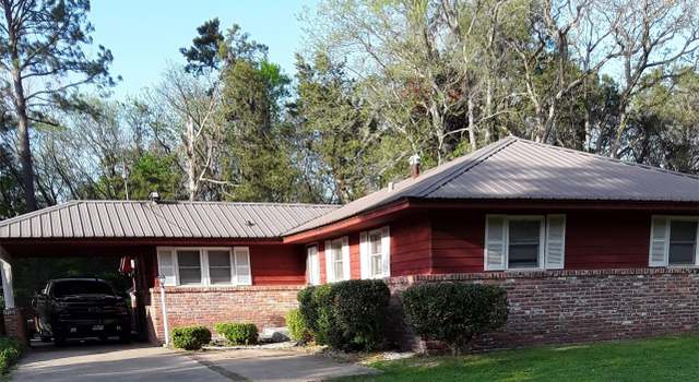 Photo of 325 Crestwood Dr, Selma, AL 36701