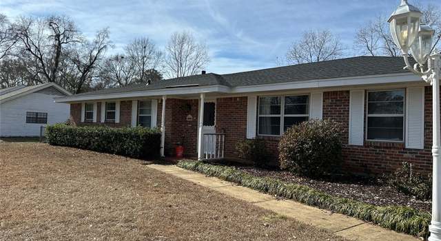 Photo of 145 Tacoma Dr, Coosada, AL 36020