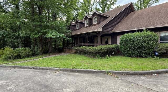 Photo of 406 Wood Valley Ct, Greenville, AL 36037