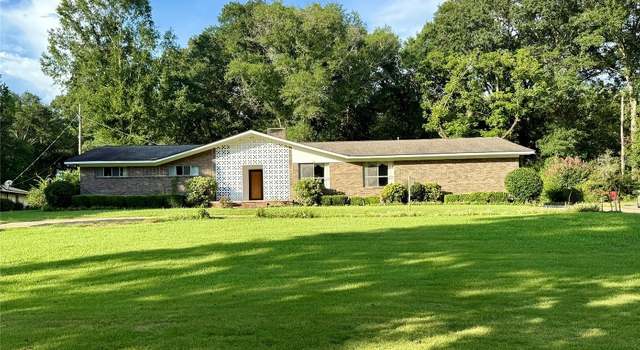 Photo of 146 County Road 65, Valley Grande, AL 36701
