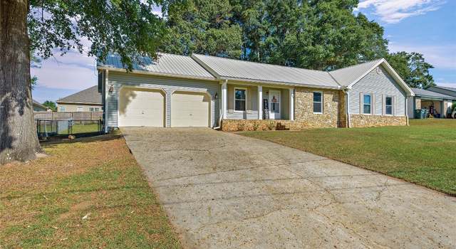 Photo of 104 Morningview Dr, Enterprise, AL 36330