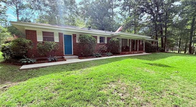 Photo of 6431 Rives Rd, Elmore, AL 36025