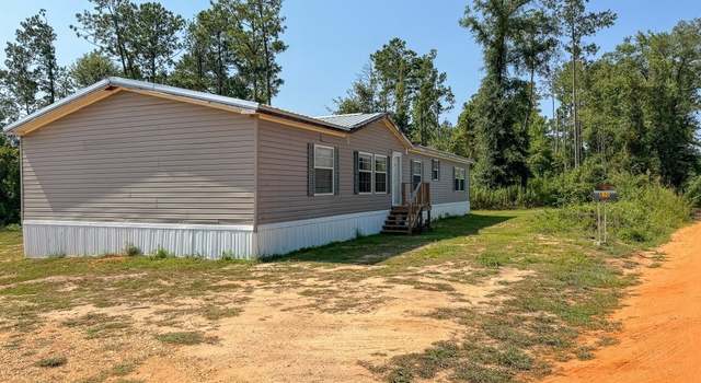 Photo of 570 Zack Pogue Rd, Grove Hill, AL 36451