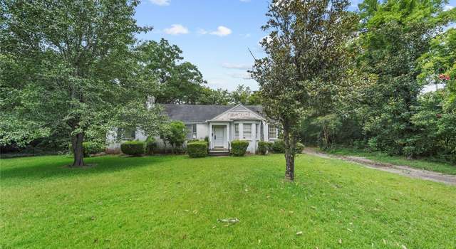 Photo of 2206 Country Club Dr, Montgomery, AL 36106
