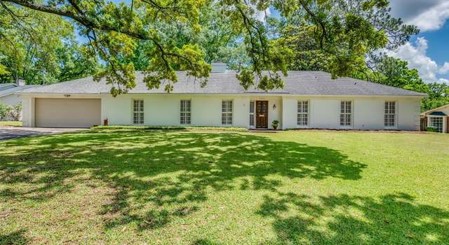 Photo of 2527 Hermitage Dr, Montgomery, AL 36111