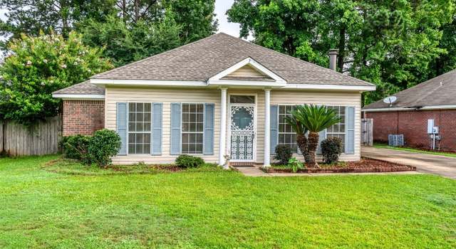 Photo of 422 River Oaks Dr, Wetumpka, AL 36092