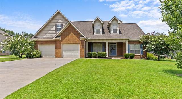 Photo of 104 Tablerock Ct, Dothan, AL 36301