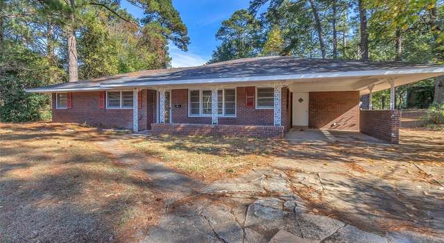 Photo of 182 E Salem Dr, Montgomery, AL 36109