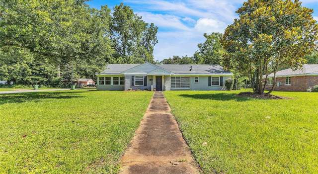 Photo of 3001 Pelzer Ave, Montgomery, AL 36109