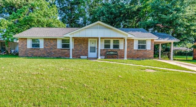 Photo of 419 Bedford Ter, Prattville, AL 36066