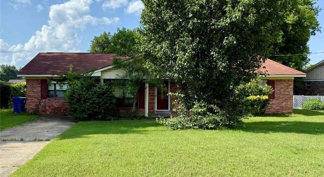 Photo of 105 Griffith Ave, Prattville, AL 36066