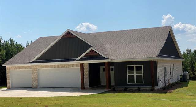 Photo of 433 Nixon Rd, Deatsville, AL 36022
