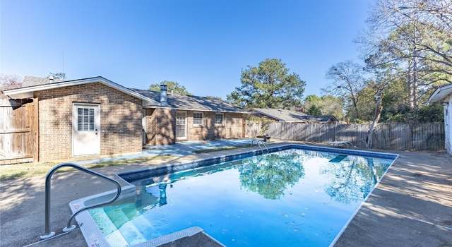 Photo of 657 Burlington Dr, Montgomery, AL 36117