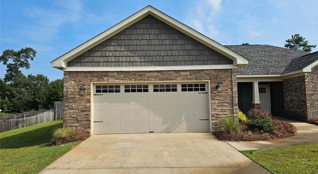Photo of 132 Brookestone Dr, Enterprise, AL 36330
