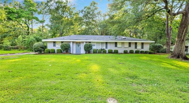 Photo of 1830 Hill Hedge Dr, Montgomery, AL 36106
