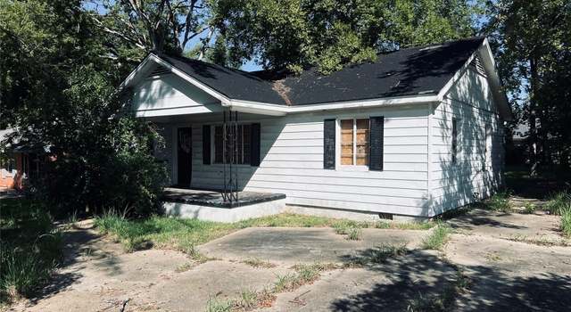 Photo of 2305 Elsmeade Dr, Montgomery, AL 36116
