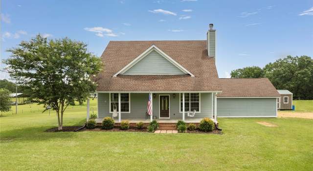 Photo of 1082 Fort Deposit Rd, Fort Deposit, AL 36032