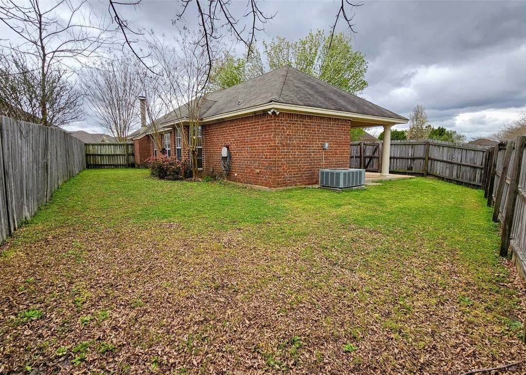 1304 Cameron Ct, Montgomery, AL 36117 | Redfin 1304 Cameron Ct, Montgomery, AL 36117 | Redfin