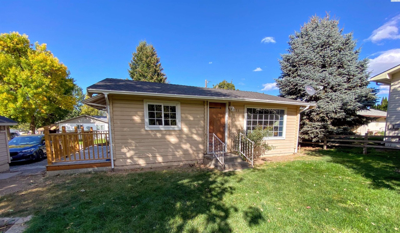 706 Ellen Ave, Prosser, WA 99350 MLS 264354 Redfin