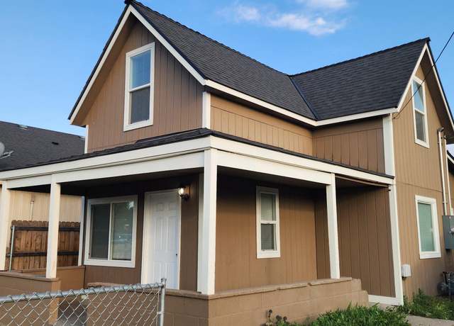 Property at 911 Barnes Ct, Sunnyside, WA 98944, 3 beds, 0.5 baths