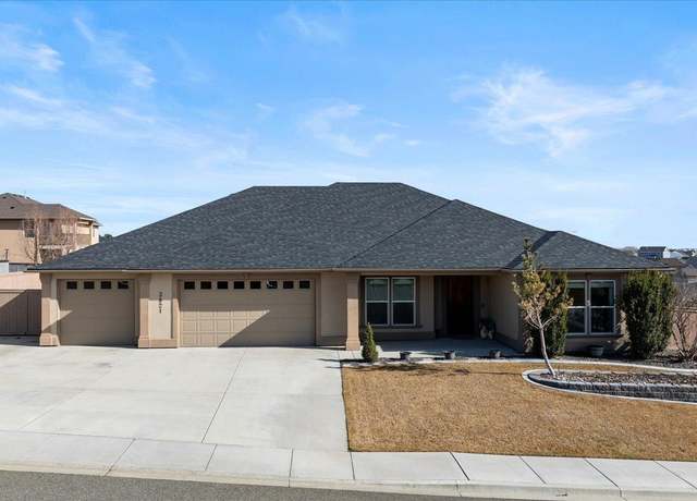 Property at 3821 Cook Ln, Pasco, WA 99301, 4 beds, 2 baths