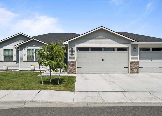 Property at 6564 W 38th Ave, Kennewick, WA 99338, 3 beds, 2 baths