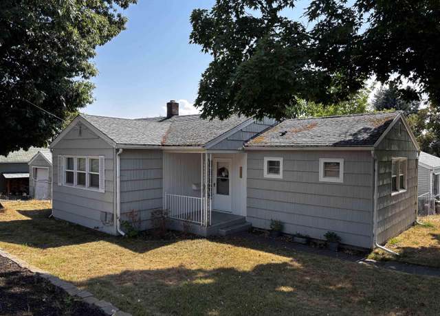 Property at 750 NW Charlotte St, Pullman, WA 99163, 2 beds, 1 bath