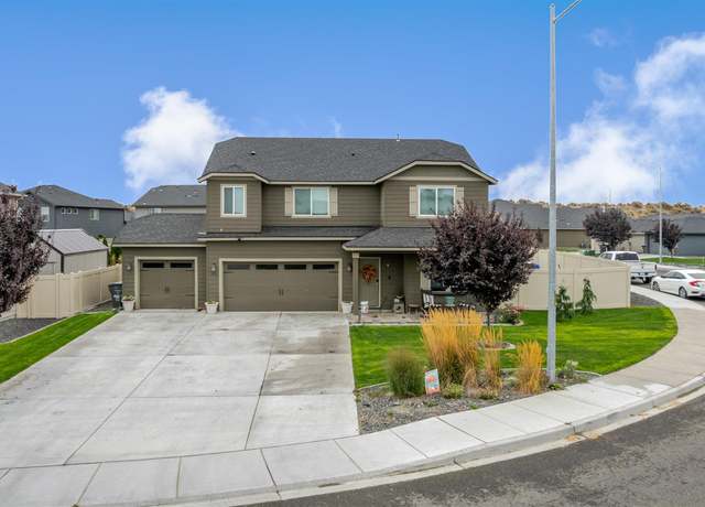 Property at 3046 Duval Loop, Richland, WA 99352, 4 beds, 0.5 baths