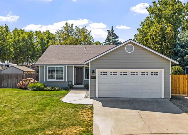 Property at 3815 W Grand Ronde Ave, Kennewick, WA 99336, 3 beds, 2 baths