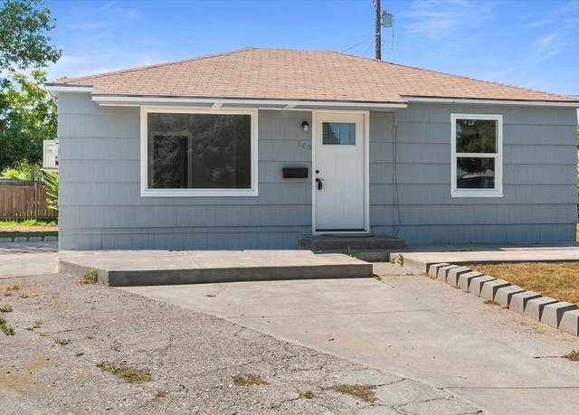 Property at 508 S Zillah St, Kennewick, WA 99336, 2 beds, 1 bath